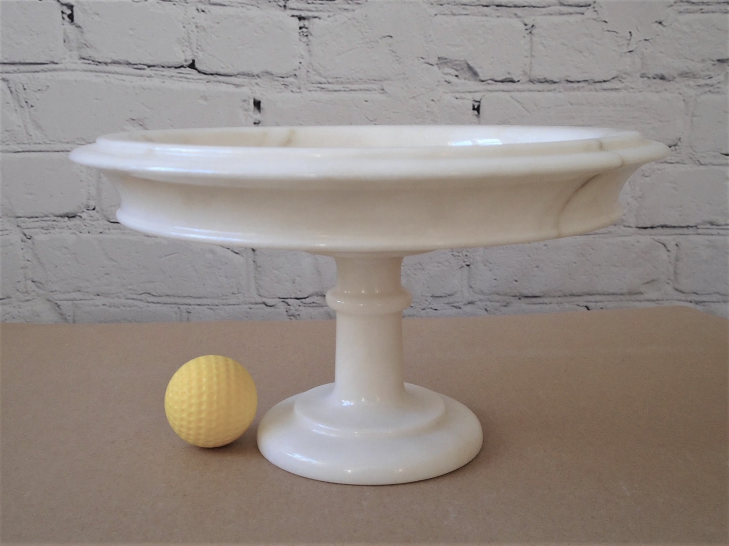 A Finely Turned Rosa Claro Marble Tazza.